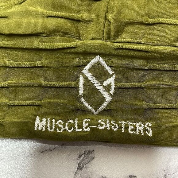 Muscle Sisters Set of 2 Sports Bras S - Picture 4 of 8